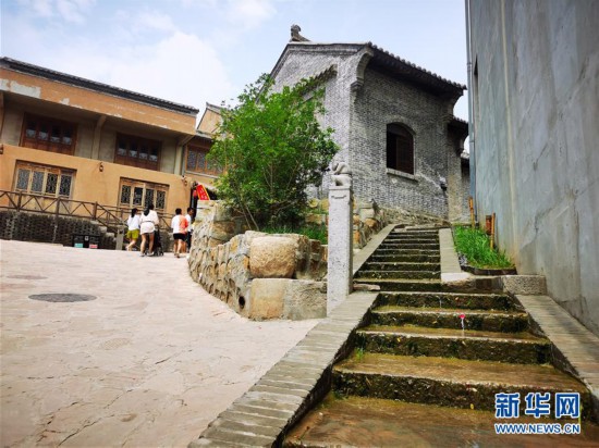 （乡村振兴·图文互动）（1）从“卖石头”到“卖风景”
