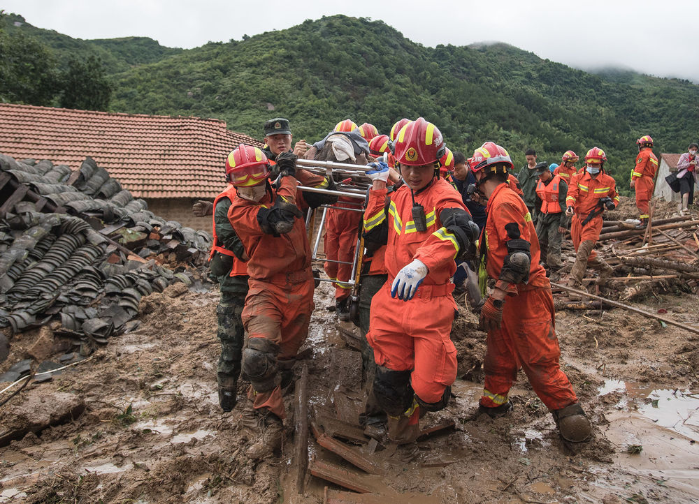 多年以后,希望我的照片能把人们带回到这一年